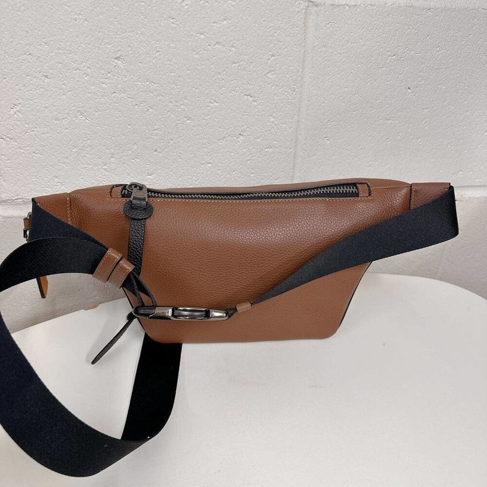 Coach C5386 Waist belt pocket Signature Canvas in Khaki Butterscotch Multi - Picture 2 of 10